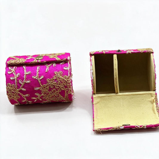 Embroidered Partition Box product photo